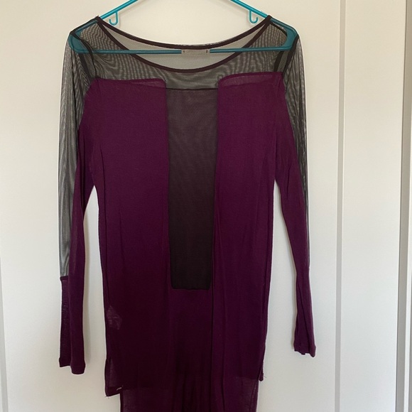 Lush High-Low Tunic - Picture 3 of 4